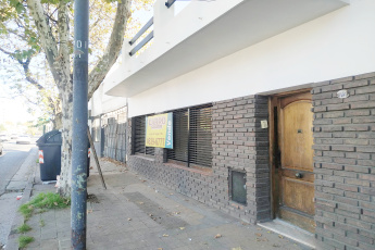 A. Juan B. Justo 8159, Villa Luro, ,Casa,Venta,1179