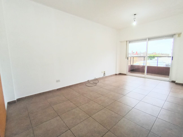 Joaquin V. Gonzalez 2190, Floresta, ,Departamento,Alquiler,1362